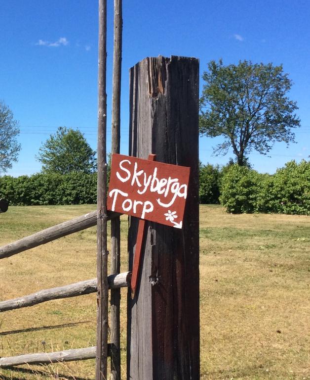 Skyberga Torp Kumla别墅 外观 照片
